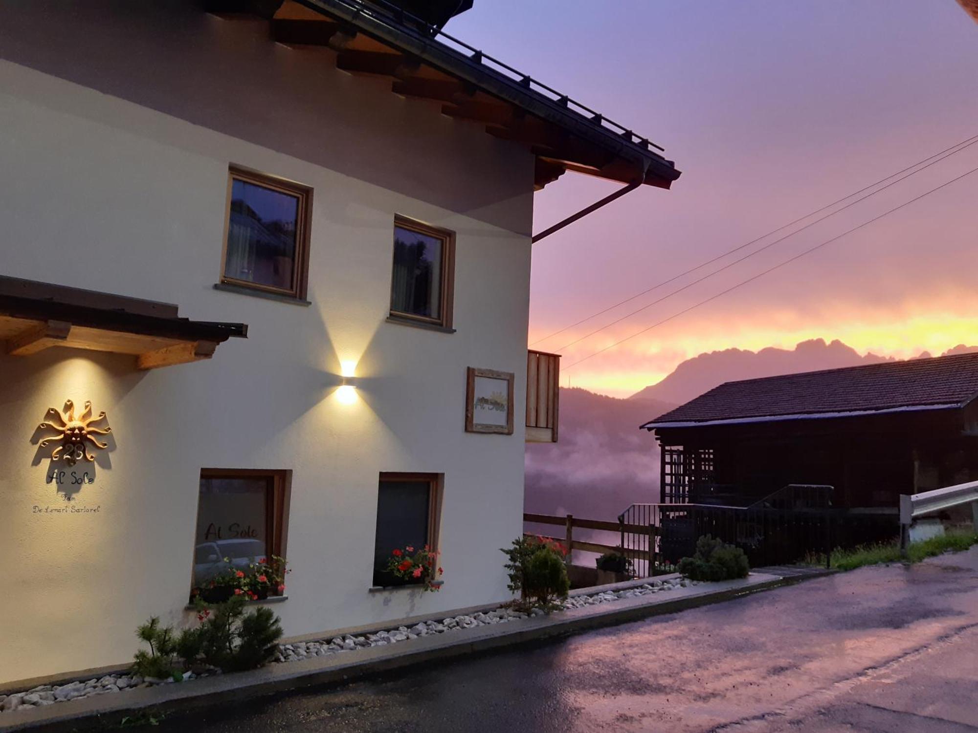 Al Sole B&B Valcomelico Santo Stefano Di Cadore Exterior foto
